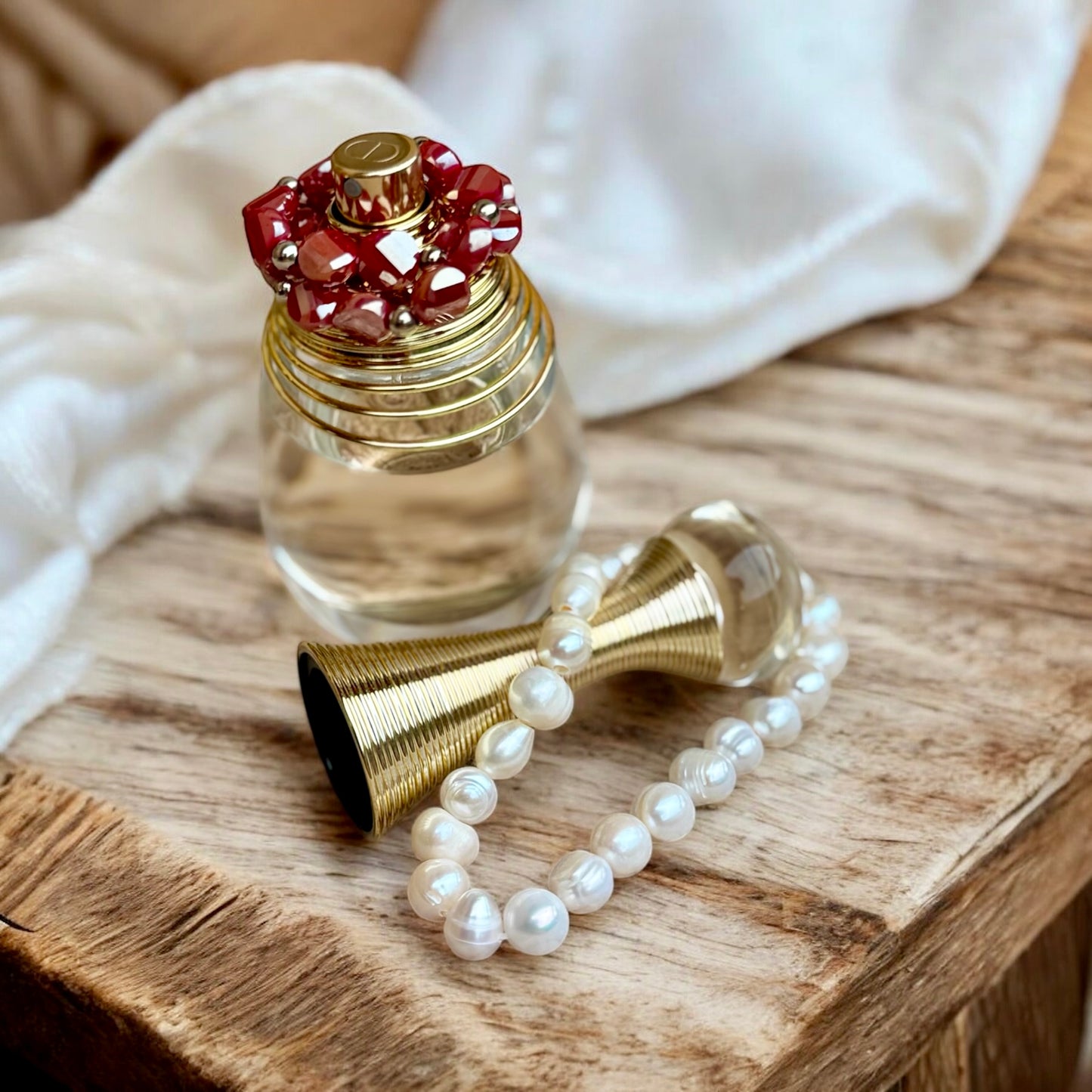 White Real Sweet Water Pearl Bracelet & Glass Red Bracelet Set – Handmade Iridescent Stretch Bracelet for Women, Elegant Dainty Gift, Minimalist Jewelry