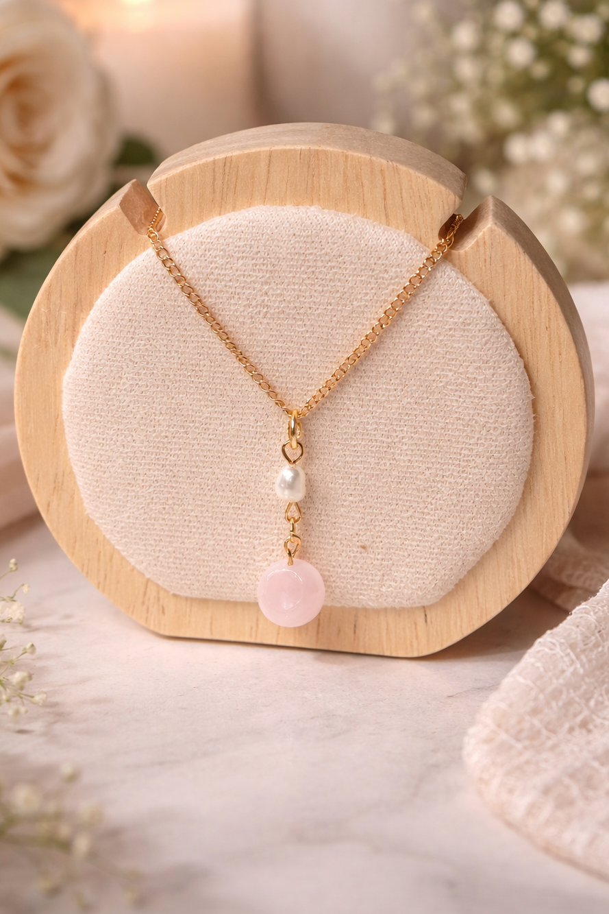 Rose Quartz & Pearl Necklace – Handmade Romantic Gemstone Pendant