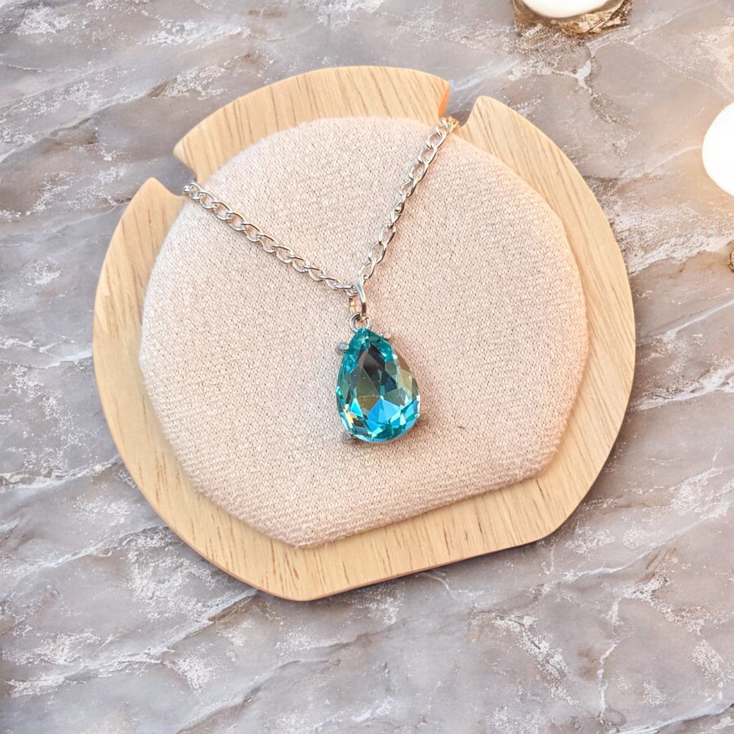 UNIQUE Blue Sapphire Crystal Pendant Necklace – Handmade Statement Necklace