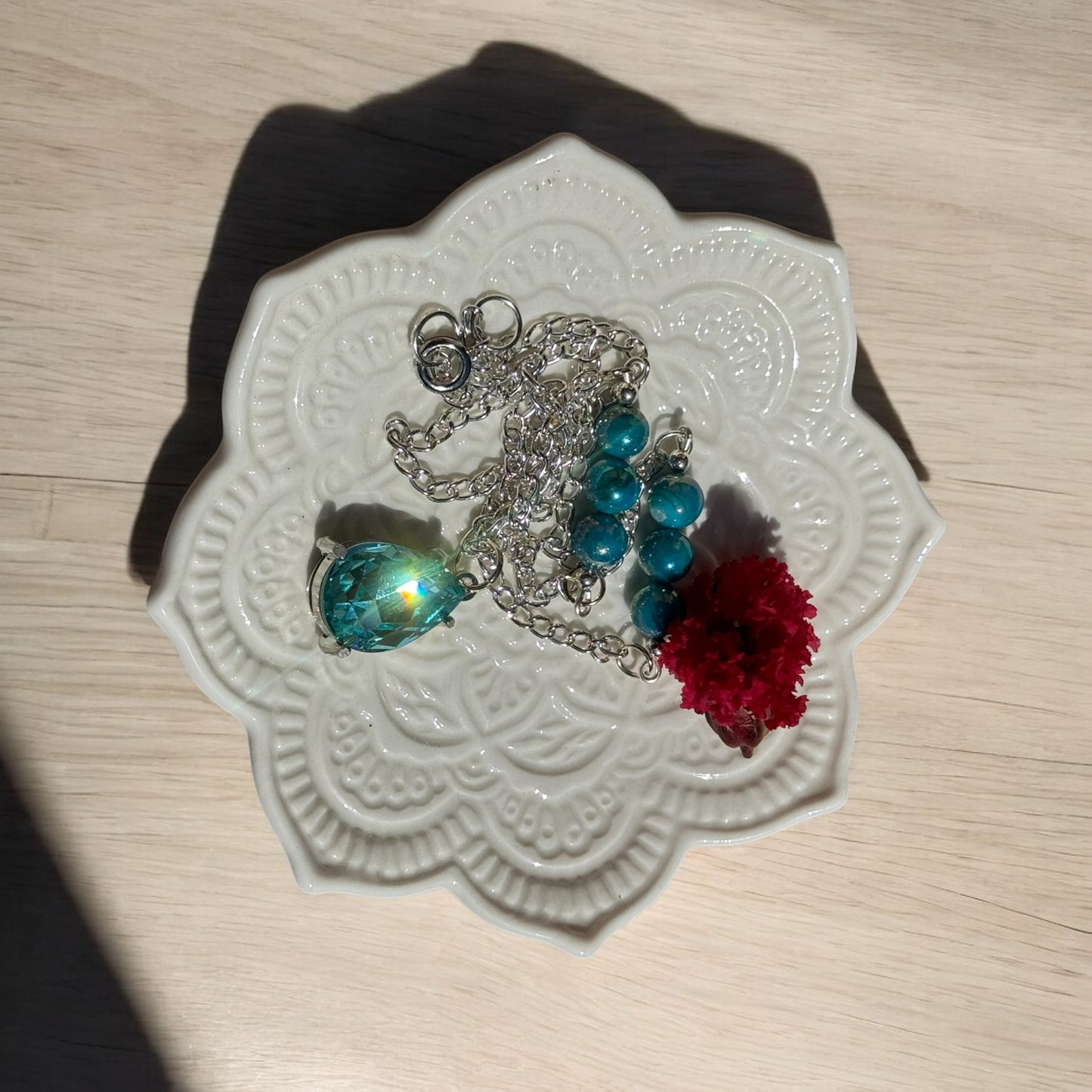 Blue Crystal Pedant Necklace