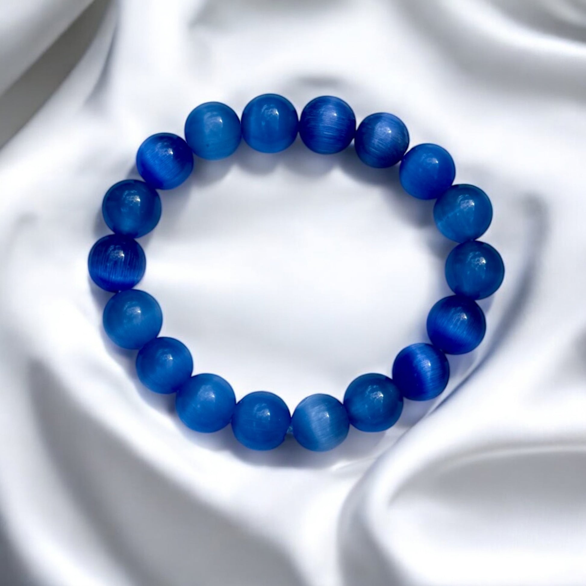 Beaded Blue Cats Eye Bracelet